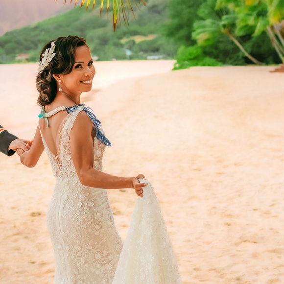 Meet your Posher, Flora - Picture 1 of 1